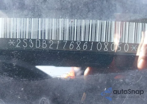 2008 Suzuki Xl7 Premium z USA, uszkodzony, nr VIN 2S3DB217686108050